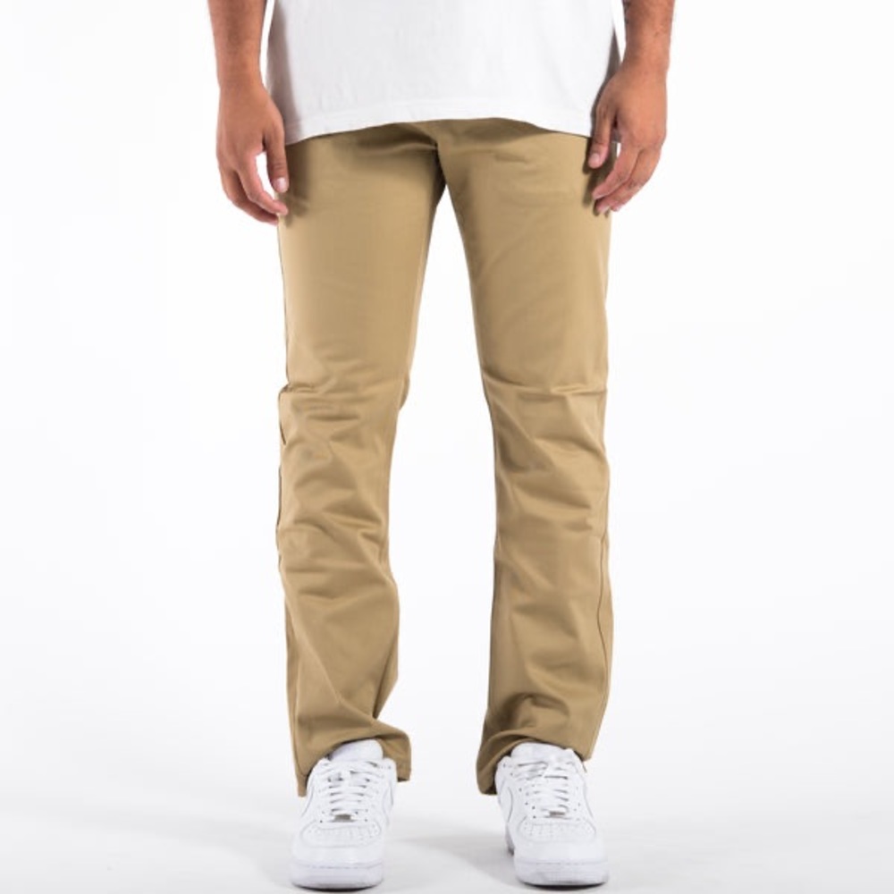 blkwd slim leg chino pants
